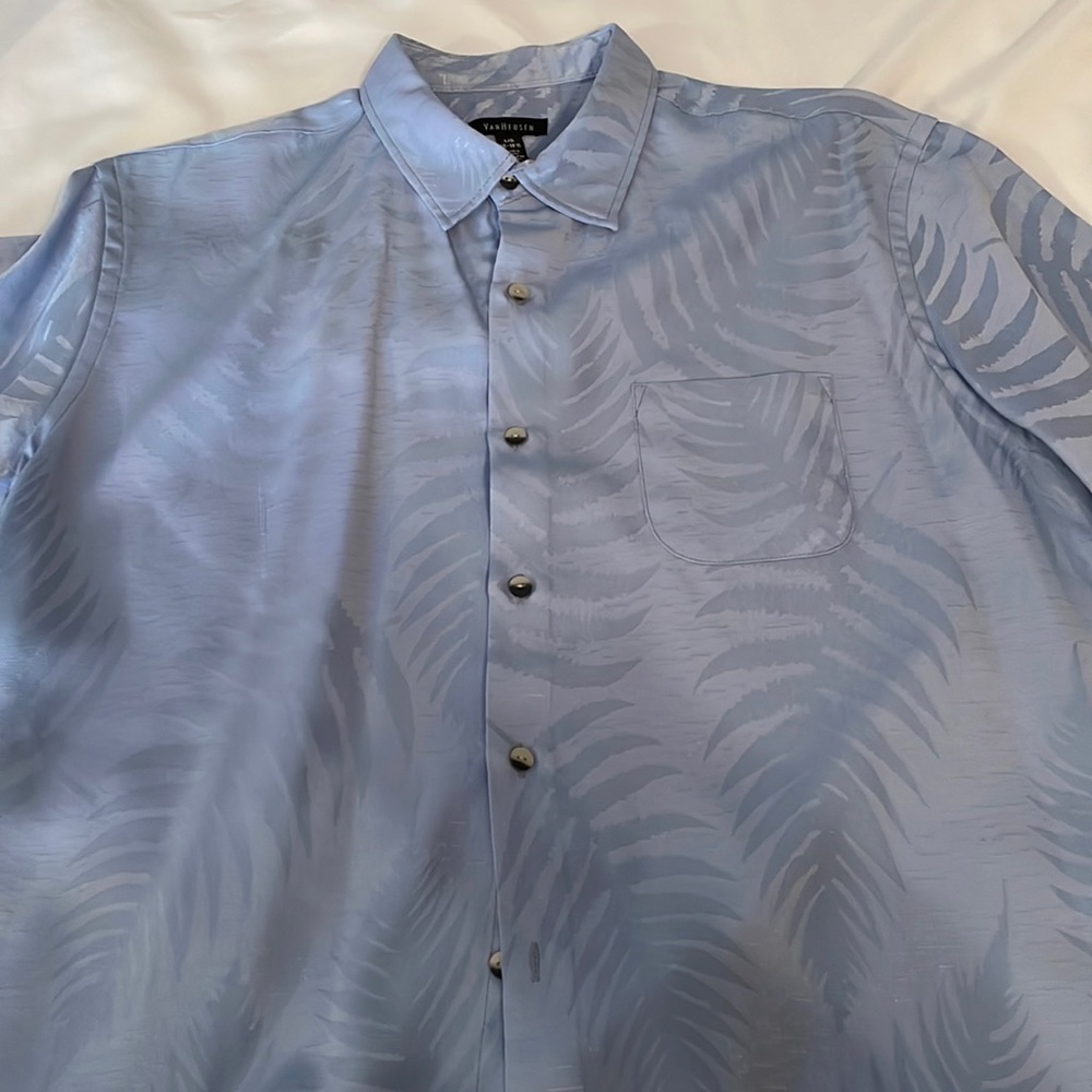 Van Heusen camp shirt Men’s Blue Silky large palm tree leave print great quality